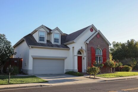 How Does Painting Improve Curb Appeal?