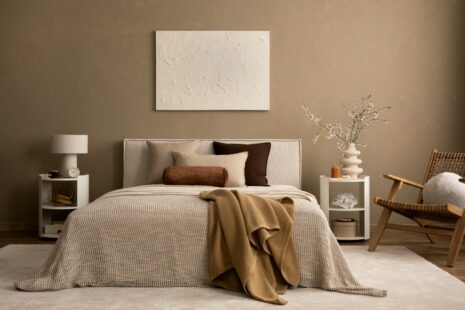 How to Choose the Right Exterior Paint Color?