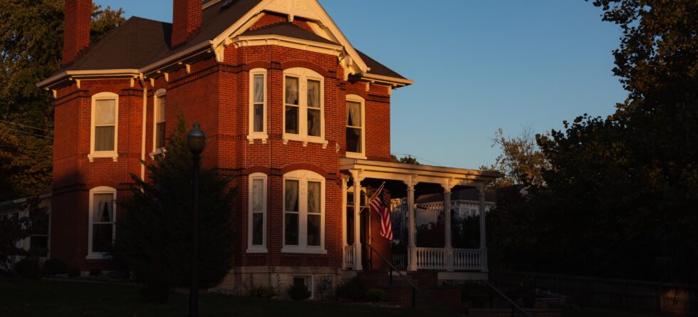 How to Protect Exterior Paint From Sun Damage?