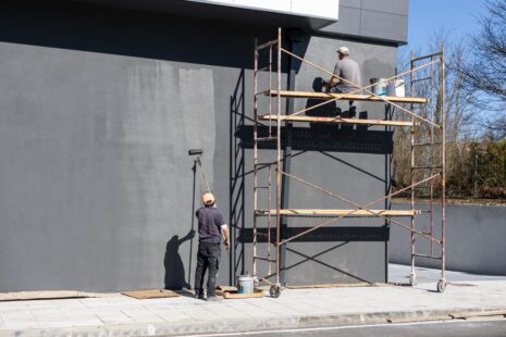 What Temperature Is Too Hot for Exterior Painting?