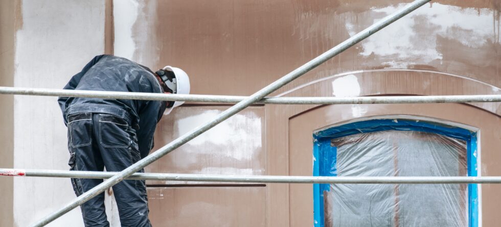 The Difference Between Interior & Exterior Paint